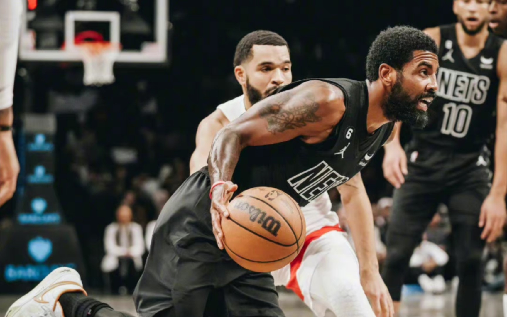 开云体育官网-多伦多猛龙关键时刻回应争议,志在德甲名次提升,压力陡增,赛程密集仍需轮换的简单介绍