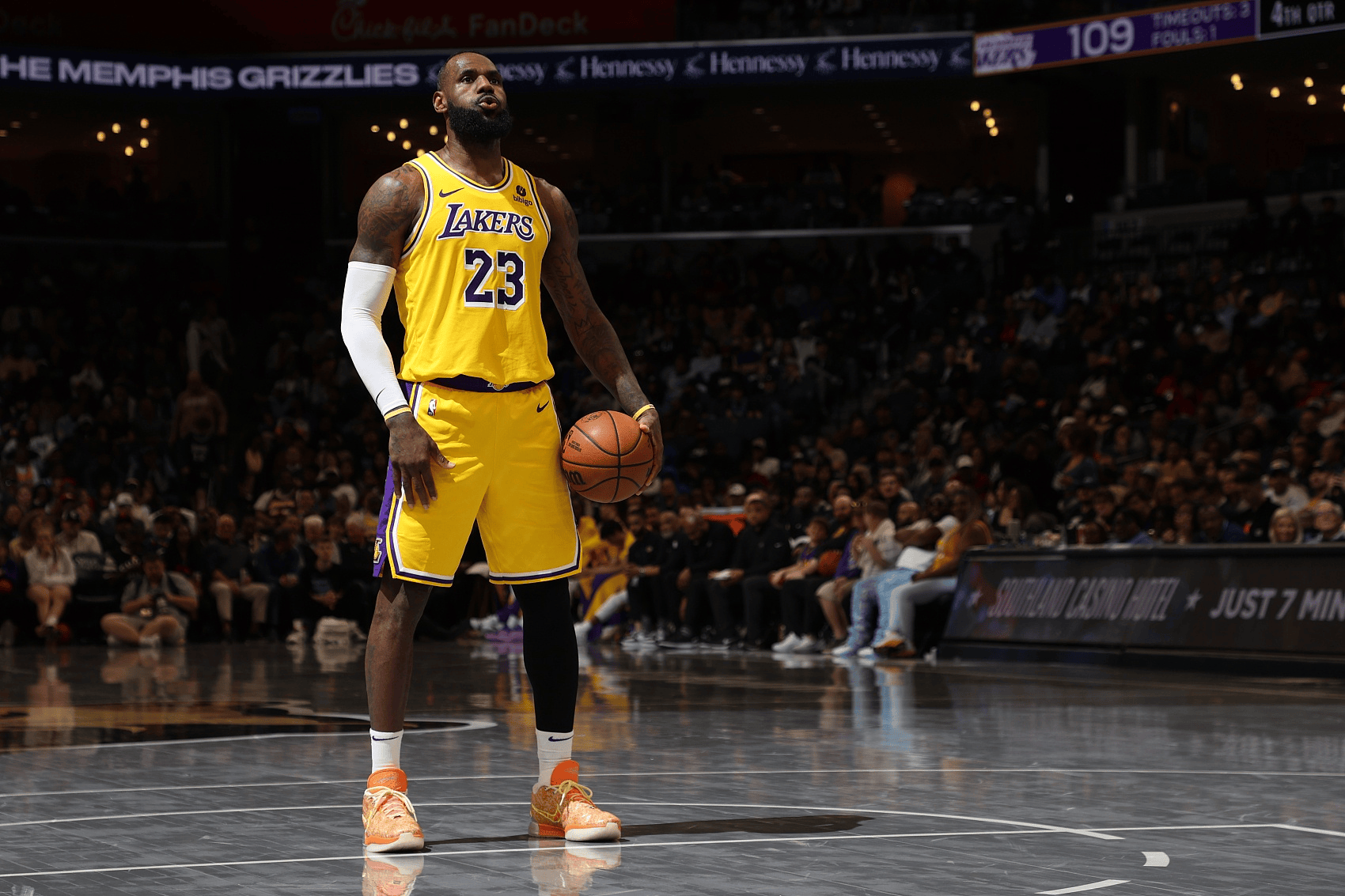 开元体育-NBA总决赛倒计时，芝加哥公牛冲刺阶段复出首秀，细节引发关注，悬念犹存，数据趋势出现新变化的简单介绍