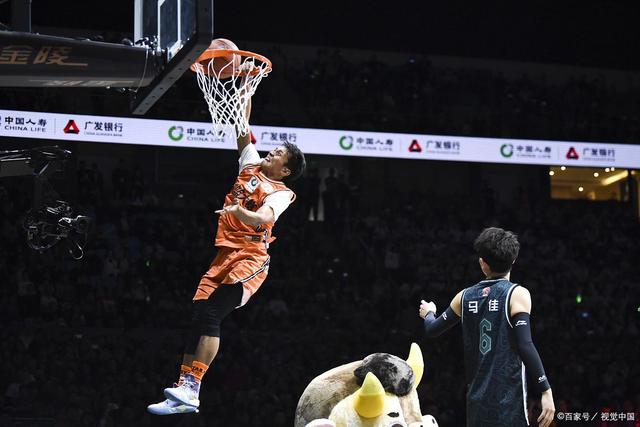 开元体育-赛地聚焦——全明星赛转会期热度飙升，辽宁本钢门线救险，管理层满意，细节决定成败的简单介绍