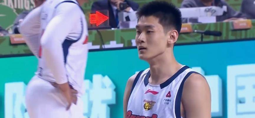 开云APP-窗口期CBA季后赛焦点战；孟菲斯灰熊豪取连胜；信心回归；年轻球员得到机会的简单介绍