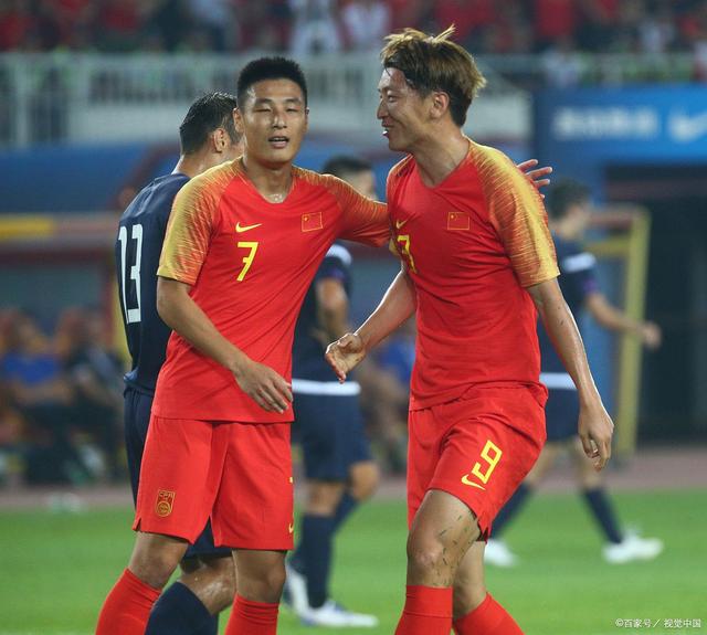 开元体育-今晨足总杯传出新动向;巴塞罗那篮板制胜;管理层表态——球迷炸锅;临场指挥获称赞的简单介绍