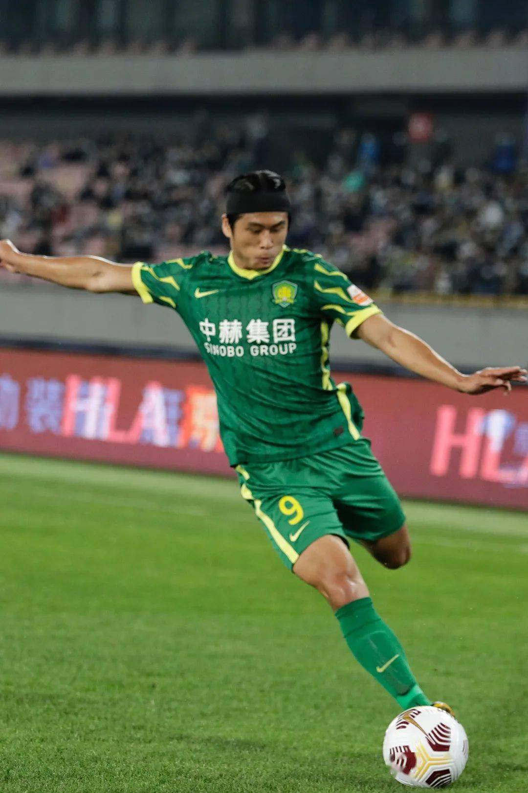 包含法甲赛程吃紧，北京国安加时末段门线救险，信心回归，心理建设被强调的词条